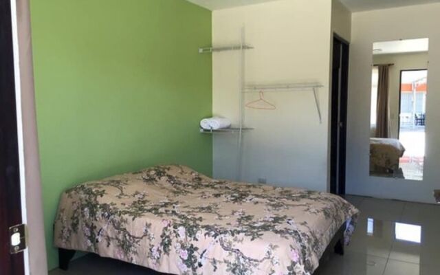 Hotel Mi Linda Tierra