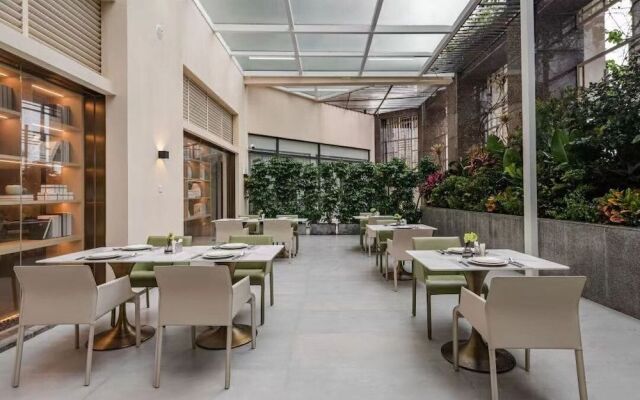 The Skytel Hotel Shenzhen Central Park