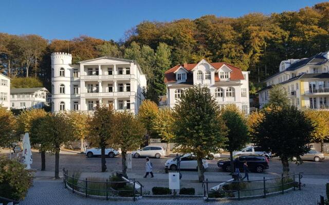 Kleines Apartment mit traumhaftem Seeblick, Ferienpark Seedorf Zeesenhaus Nr 4