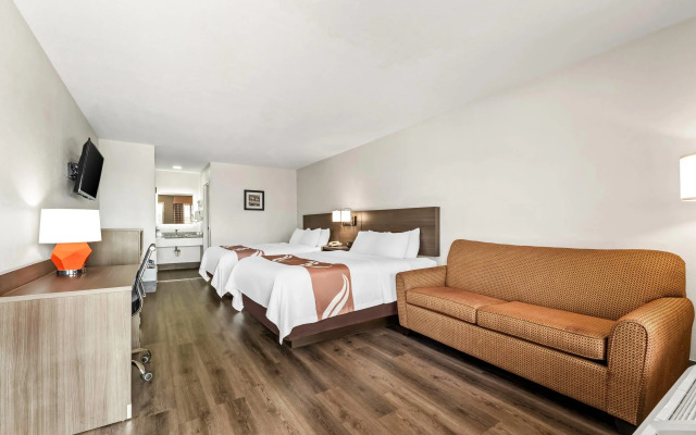 Quality Inn Calhoun North I-75