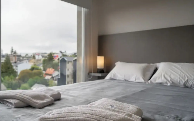Downtown Apartment, Stunning Views, Terrace PL1 by Apartments Bariloche