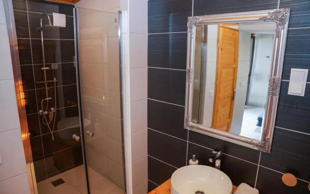 Várkert Deluxe Apartmanház