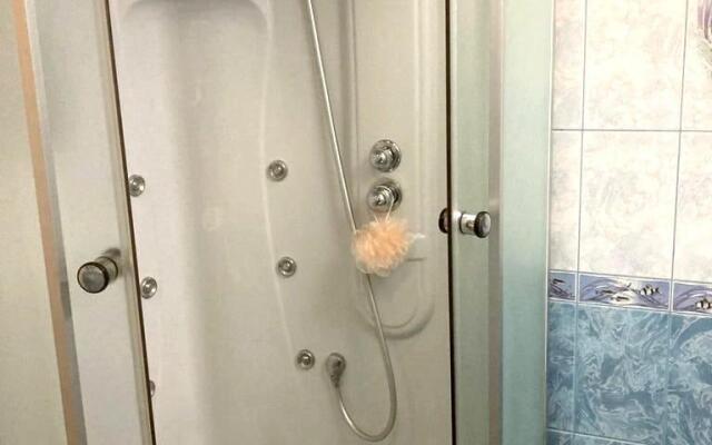 Апартаменты на улице Широкая 34