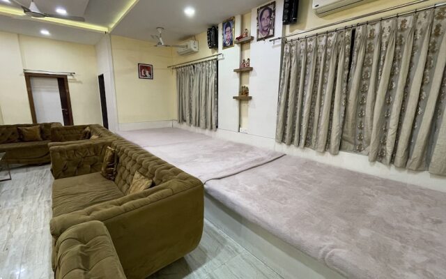 Geeta Bhawan