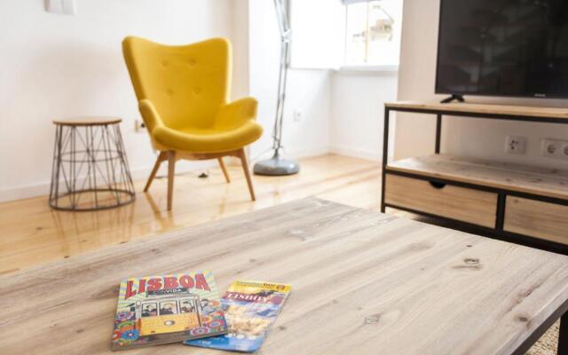 LovelyStay - Cais Apartment River View