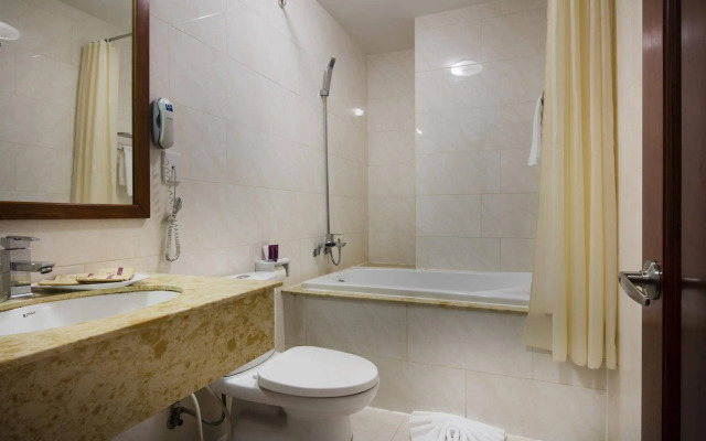 TTC Hotel Deluxe Tan Binh