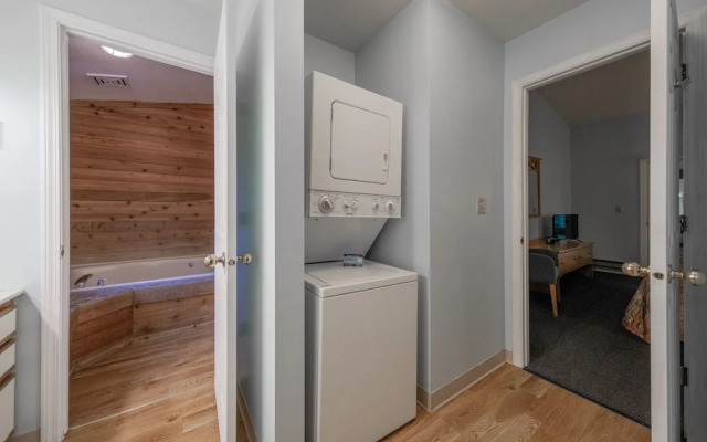 Telemark Northwoods Lodging