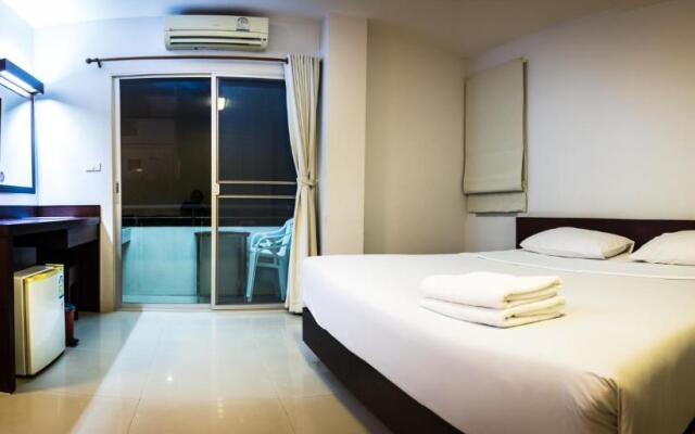 Sunshine Hostel Hua Hin