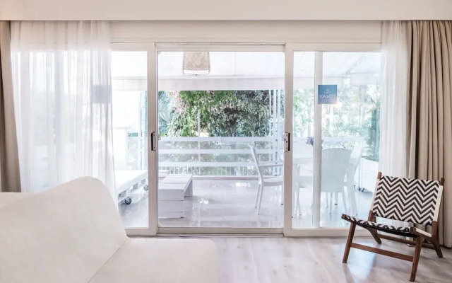 Yaso's Suites
