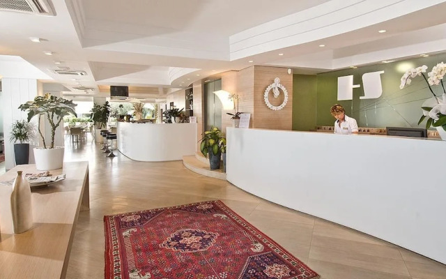 Hotel Sarti