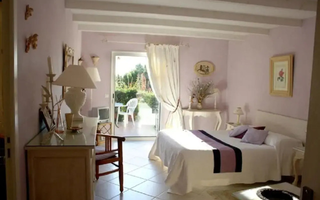 Les Roches Rouges Chambres d'hôtes