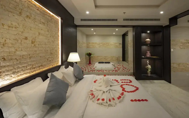 Diamond Hotel