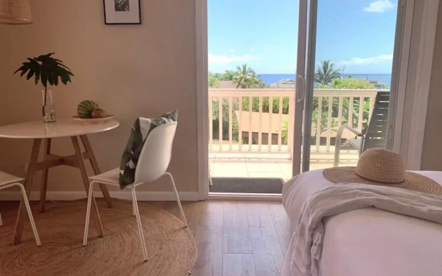 Maui Garden Oasis
