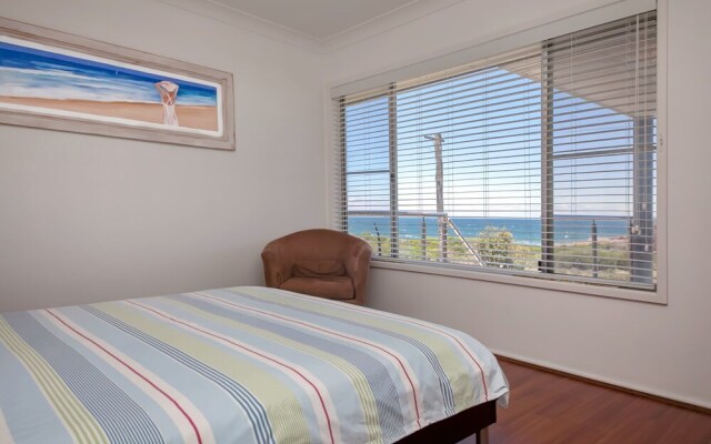 Anchor at 'D' Point, 2/14 Noamunga Street