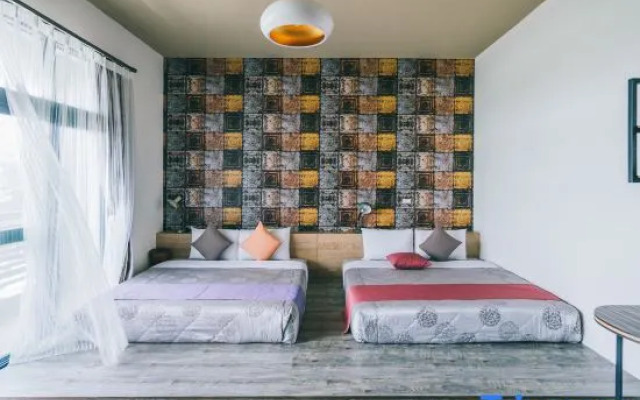 Wonderful & Travel Hostel