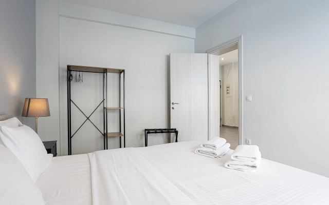 The Omnia Collection Pagrati