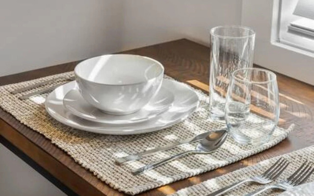 Great Location Close to Golf and Downtown