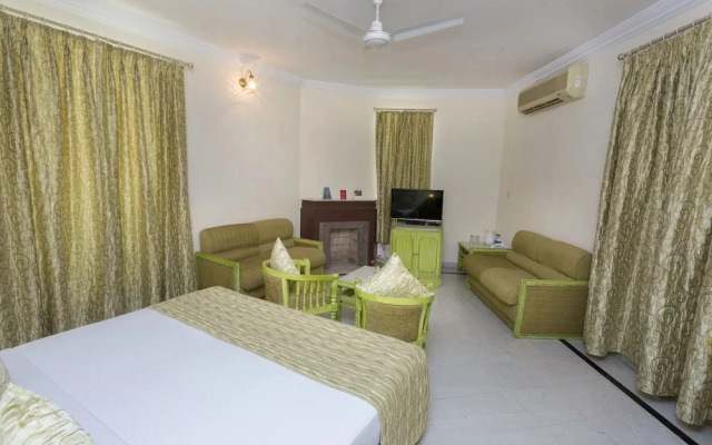 Garden Hotel