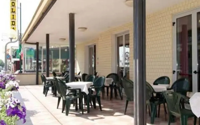 Hotel Holiday Beach