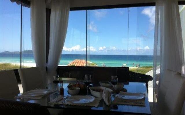 Casa Pé na Areia Cabo Frio