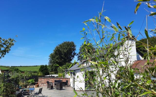 Longstone Bed and Breakfast