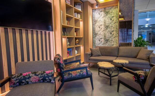 My Minga Airport Serviced Apartments