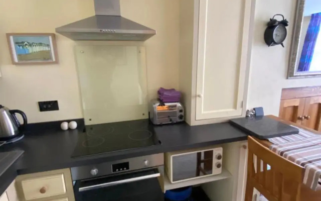 Flat G, 8 Castle Street