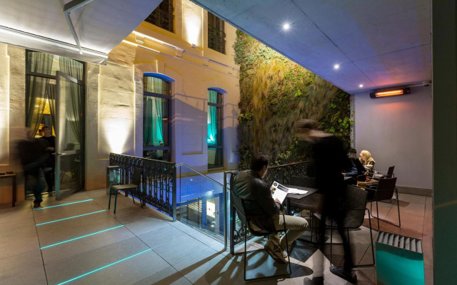 C2 hôtel