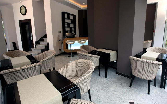 Ambiance Hotel