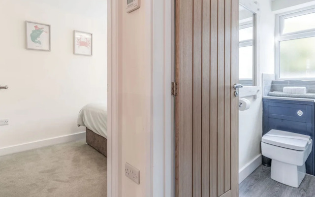 Myrtle - 1 Bedroom Apartment - Saundersfoot