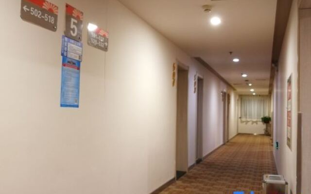 Grace Inn Hotel (Jinan Railway Station Square)