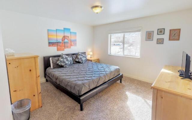 Red Cliff Condos ~ 6I