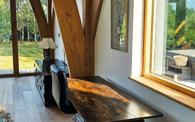 Peaceful Cabin Nature Getaway in Othery