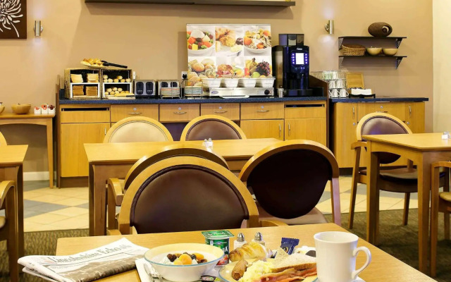 ibis Lincoln