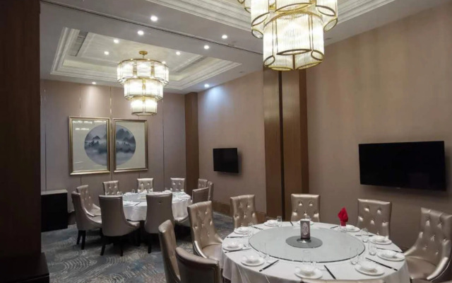 Zhongmao International Hotel