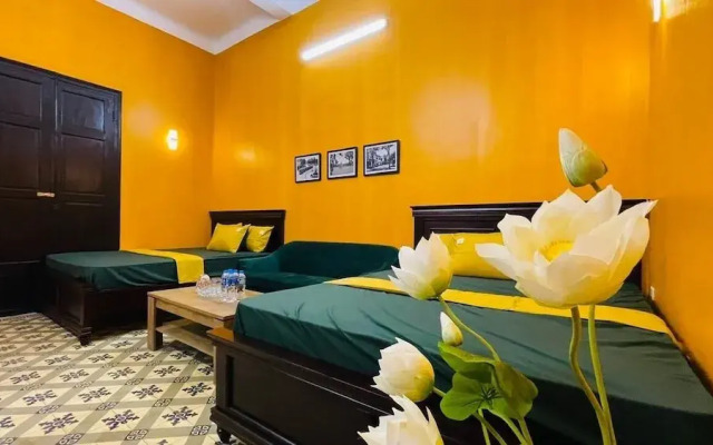 Autumn Hanoi House 22