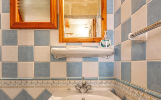Ta'leli Pool Farmhouse in Gozo
