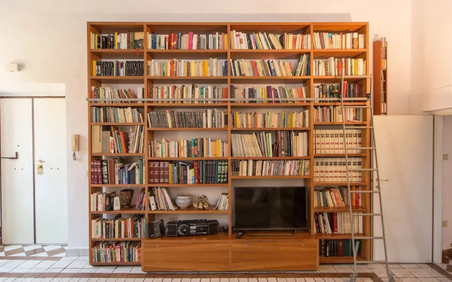 Rental In Rome Monti Apartment