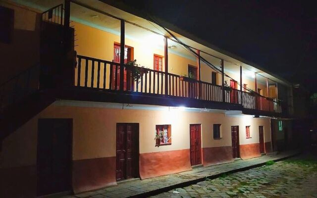 Anais y Nicolas Hostel