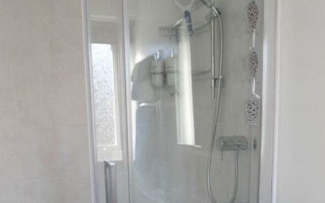 Hunters Lodge B&B