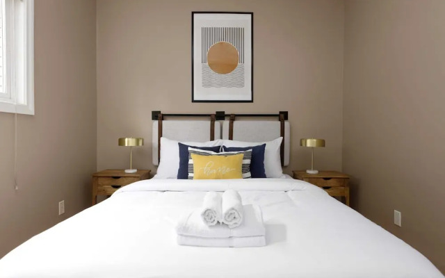 4665 Canadaway - Unit 4