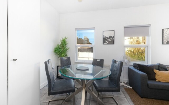 West Ealing SVD Apt. - 2 Bedroom 2 Bath