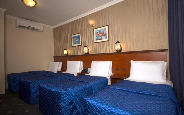 Mount Royal Hotel