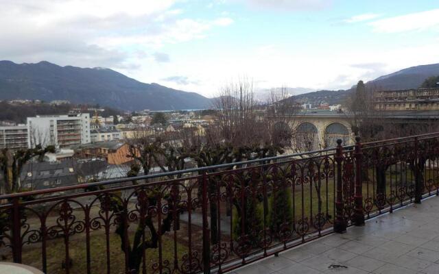 studio curiste aix les bains