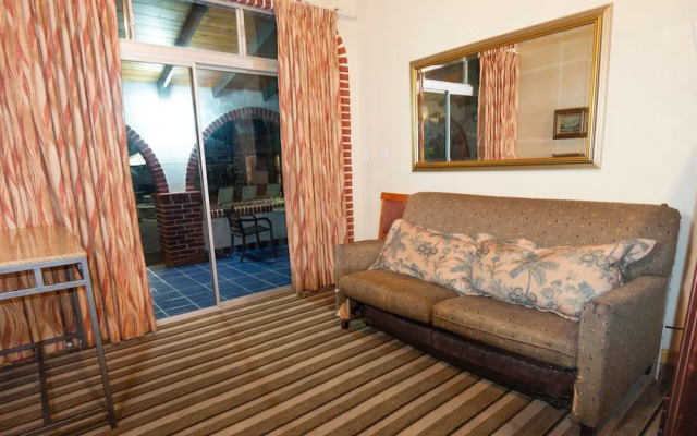 OYO Hotel Hacienda Don Luis, Rosarito