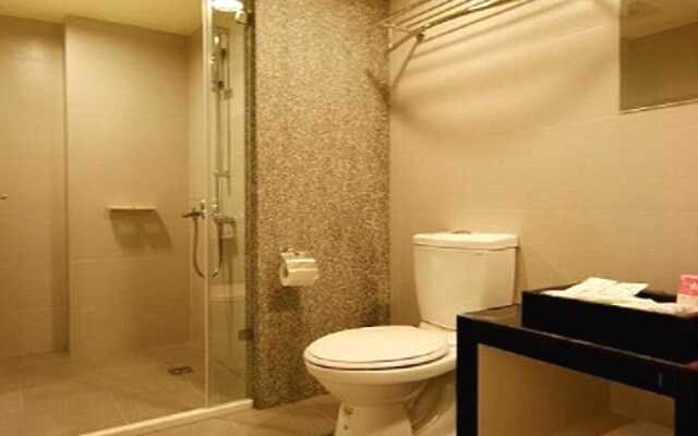 Skyroom 2
