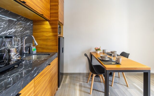 El Desierto by Naya Homes