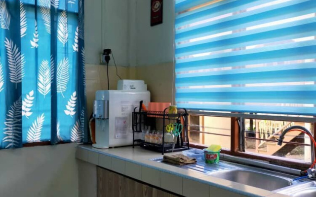 Homestay Selesa KBB 2 Guest House