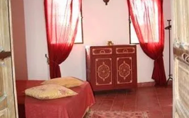 Riad Ineslisa