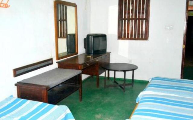 Dark Horse Resort Yala